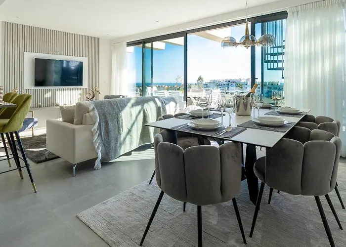 Oasis 325 Penthouse 公寓 *