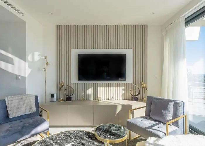 公寓 Oasis 325 Penthouse 埃斯特波纳