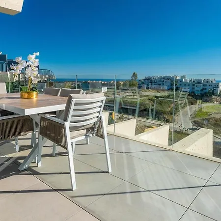 Oasis 325 Penthouse *