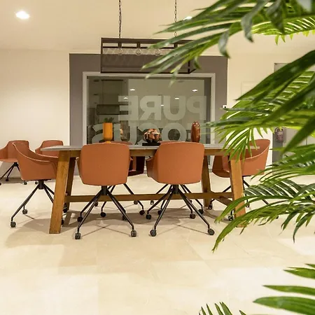 Apartment Oasis 325 Penthouse