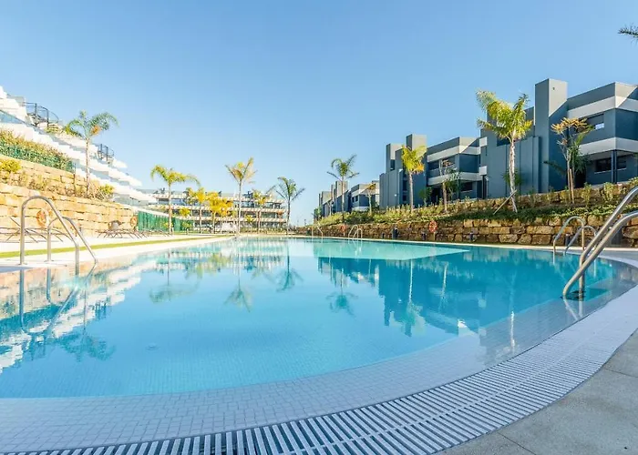 Oasis 325 Penthouse *