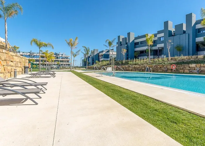 Oasis 325 Penthouse *