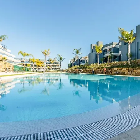 Oasis 325 Penthouse *