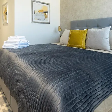 Oasis 325 Penthouse Estepona