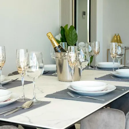 Oasis 325 Penthouse Apartamento Estepona