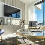 Oasis 325 Penthouse Apartament *